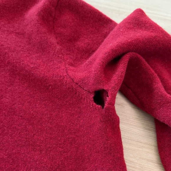 Ralph Lauren Red Polo Sweater 100% lamb wool - Picture 5 of 5